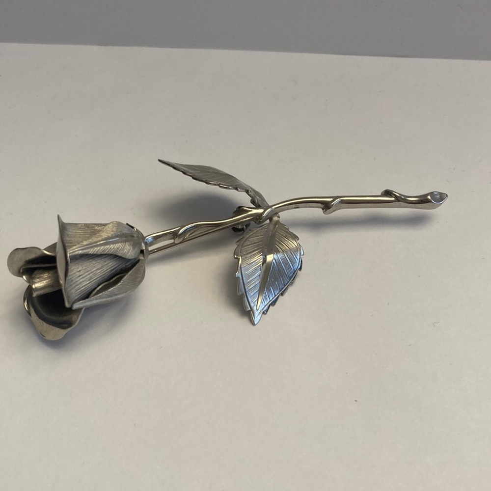 Silver Tone Rose Flower Brooch Lapel Hat Scarf Pin Giovani